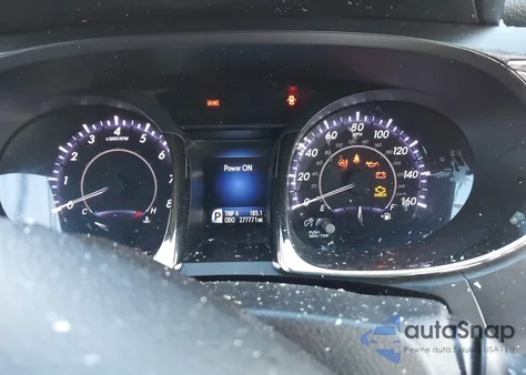 2013 Toyota Avalon Xle z USA, uszkodzony, nr VIN 4T1BK1EB6DU054397